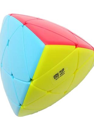 Кубик рубика пираморфикс