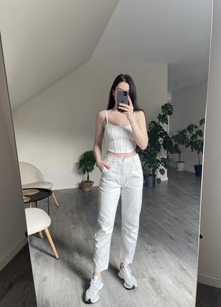 Джинси бежеві