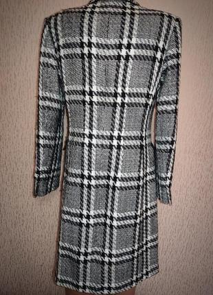 Женское осеннее классическое пальто в клетку, 42-445 фото
