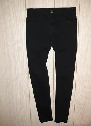 Чорні, класичні стрейчеві джинси h&m на 11-12 років1 фото