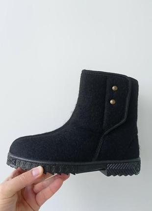 Жіночі зимові теплі чоботи-валянки бурки угги короткі на липучці чорні 38р = 24.5 см5 фото