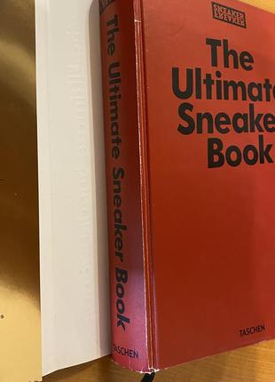 Книга the ultimate sneaker book2 фото