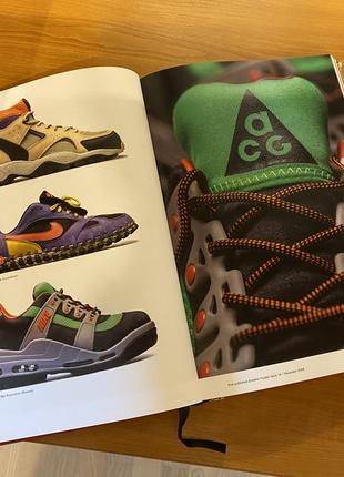 Книга the ultimate sneaker book3 фото