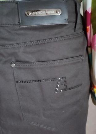 Новая котоновая юбка цвета хаки от zara women.4 фото