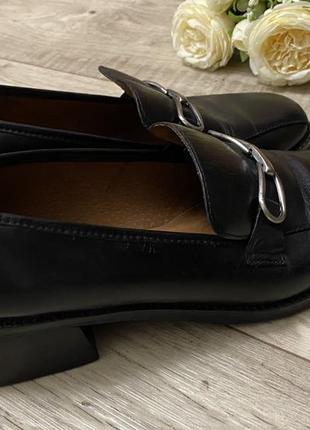 Шкіряні туфлі, лофери clarks, р.6 (38,5-39)3 фото