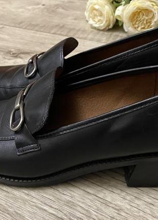 Кожаные туфли, лоферы clarks, р.6(38,5-39)5 фото