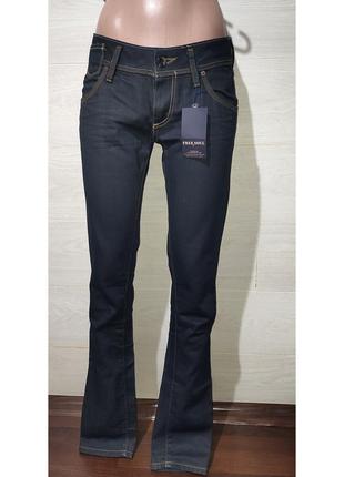 Freesoul фирменные джинсы брюки брюки прямые классические трубы скинны1 фото