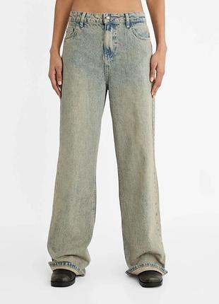 Stradivarius spain  джинси