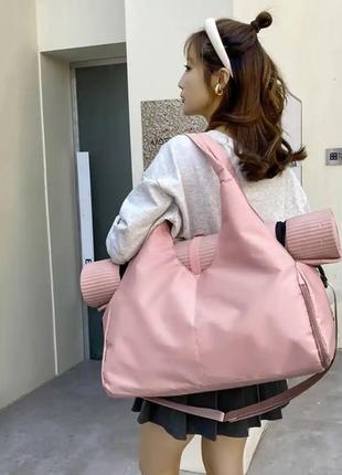 Спортивная сумка женская на плечо