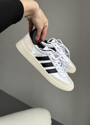 Кроссовки adidas spezial white black