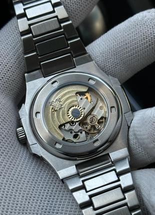 Швейцарские часы patek philippe nautilus9 фото