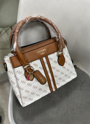 Сумка стразами guess