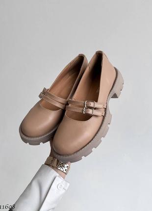 Premium! женские кожаные бежевые лоферы на каблуке весенне осенние туфли натуральная кожа весна4 фото