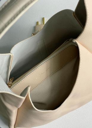 Жіноча сумка 👜hobo medium leather cream8 фото