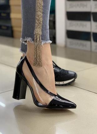 Туфлі з силіконом