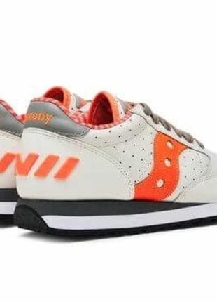 Кроссовки спортивние фирменние беговие saucony jazz sport casual кожание sneakers3 фото