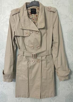 Легке пальтечко