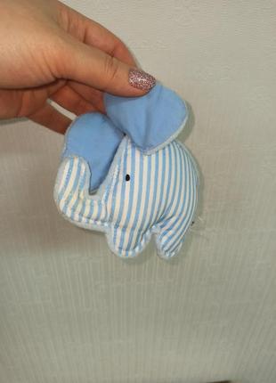 Мягкая погремушка слон