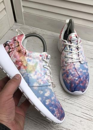 Кроссовки nike roshe run