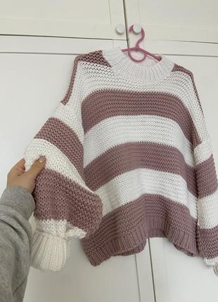 Ніжний смугастий светр, светрик у смужку, кофта вільний крій, оверсайз, джемпер білий із рожевим ніжним теплим