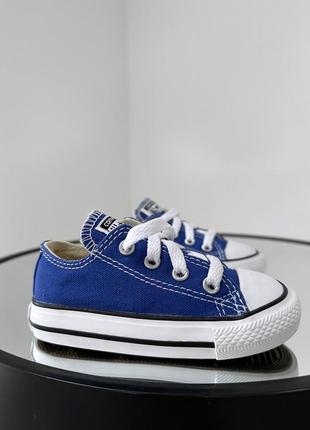 Яркие классические базовые кеды converse