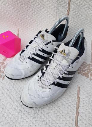 Кроссовки adidas
