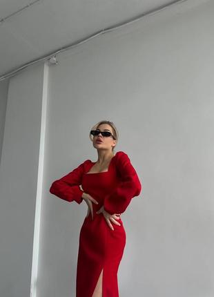 Платье миди силуэтное красное чёрное с квадратным вырезом декольте с рукавами фонариками футляр по фигуре корсетное офисное нарядное элегантное6 фото