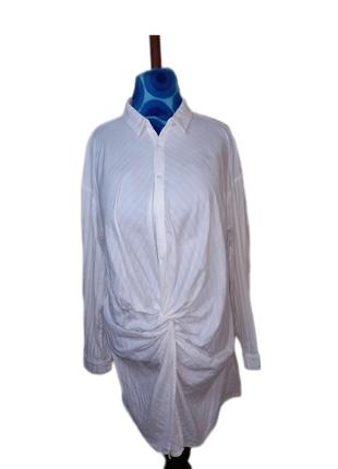 Белое структурированное платье-рубашка с закрученным передом saint genies plus size