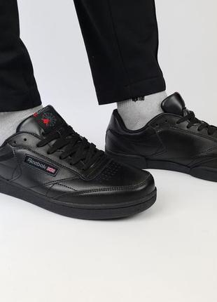 Чорні кросівки чоловічі reebok club black весни літо осінь. кроси для чоловіків рибок клаб у чорному кольорі