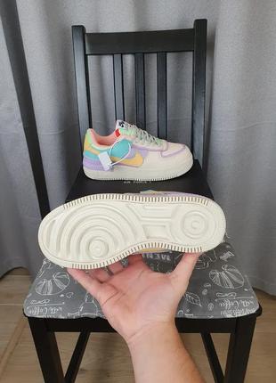 Зимние кроссовки женские nike air force 1 shadow pale ivory. обувь зимняя женская найк аир форсе цветная7 фото