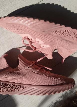 Летние розовые кроссовки 37 размера2 фото