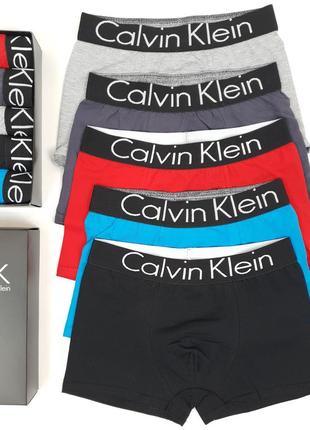 Набір трусів чоловічих 5 шт. calvin klein. спідня білизна набір кельвін кляйн. набір трусів для чоловіків у коробці1 фото