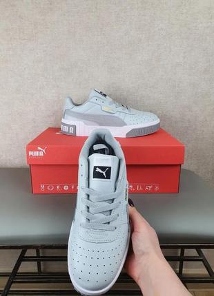 Женские кросы серо-белые puma cali grey white для улицы. серые кроссовки пума кали повседневные для девушек3 фото