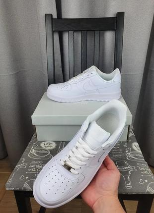 Кроссовки мужские nike air force 1 07 all white. кроссы найк аир форс 1 классик белые весна осень для парней3 фото