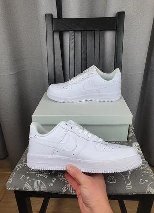 Кроссовки мужские nike air force 1 07 all white. кроссы найк аир форс 1 классик белые весна осень для парней9 фото