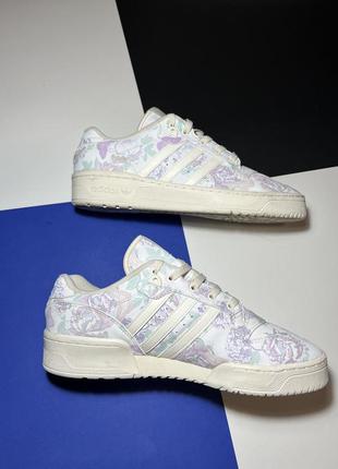 Кроссовки adidas rivalry low'porcelain flora5 фото