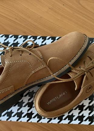 Стильные кожаные туфли на мальчика