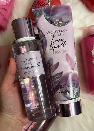 Парфумований лосьйон victoria's secret "love spell crystal"2 фото