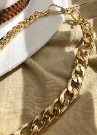 Крупная золотая цепь, большая цепочка чокер, золотая цепь на шею, массивная цепочка