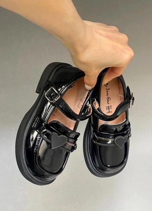 Невероятно стильные туфли jong golf.