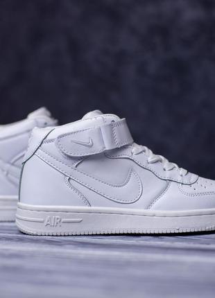 Чоловічі кеди nike air force 13 фото