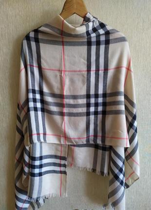 Стильный шарф палантин в стиле burberry