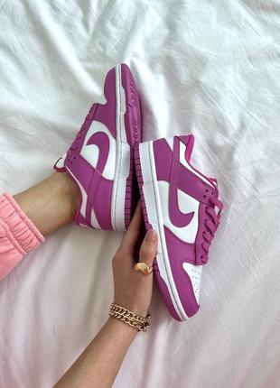 Женские кроссовки найк сб данк фиолетово белые / nike sb dunk fuschia7 фото