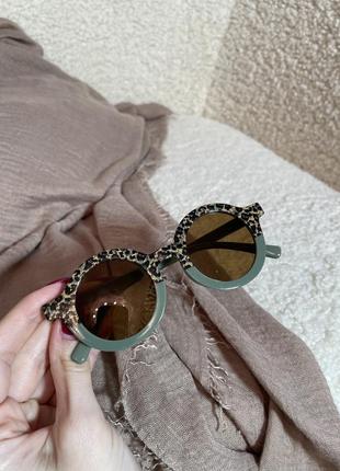 Вінтажні дитячі круглі окуляри в стилі зара лео6 фото