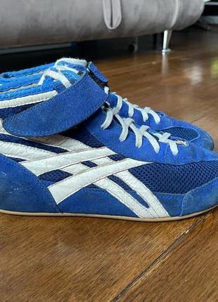 Боксерки asics р. 38-39