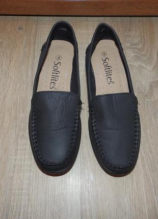 Softlites black shoes deals