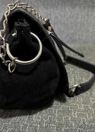 Кожаная черная сумочка на плечо topshop кожаная сумка4 фото
