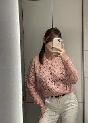 Нежная розовая кофта, базовый свитер