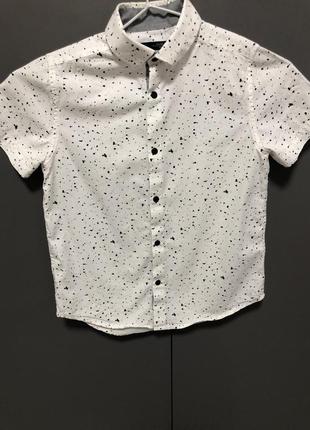 Рубашка белая черные брызги короткий рукав лето на кнопках1 фото