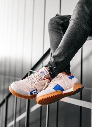 Новая модель кроссовки reebok8 фото